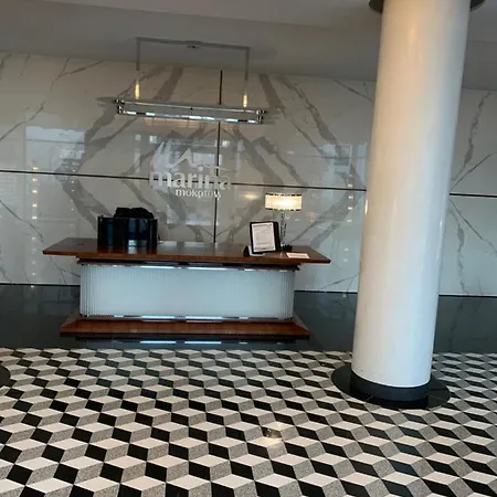 Uroczy 2 Osobne Marina Royal Palace * Warschau