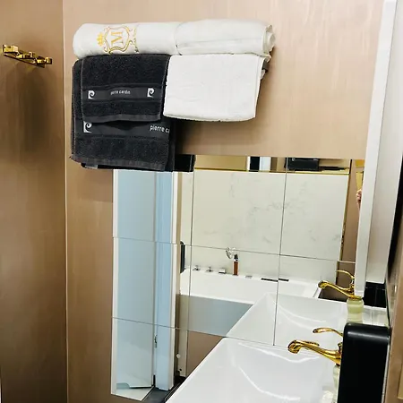 Apartment Uroczy 2 Osobne Marina Royal Palace