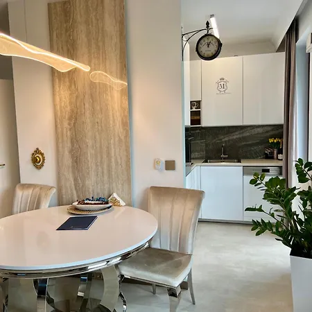 Apartman Uroczy 2 Osobne Marina Royal Palace *