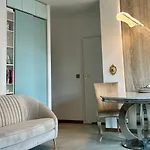 Uroczy 2 Osobne Marina Royal Palace Lägenhet *