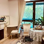 Uroczy 2 Osobne Marina Royal Palace * Varšava